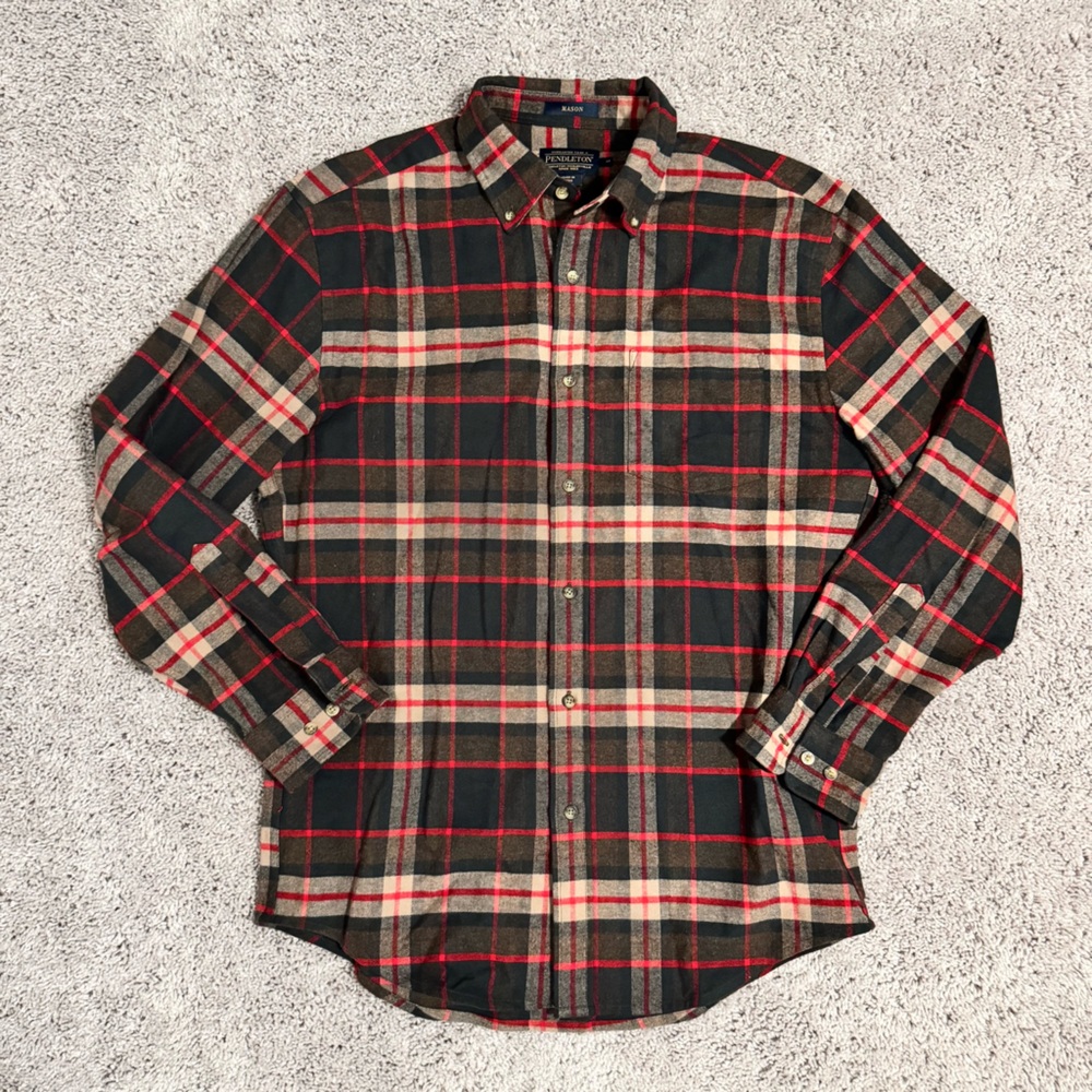 Pendleton Men's flannel - Red, Black, and Cream - Mason Size M